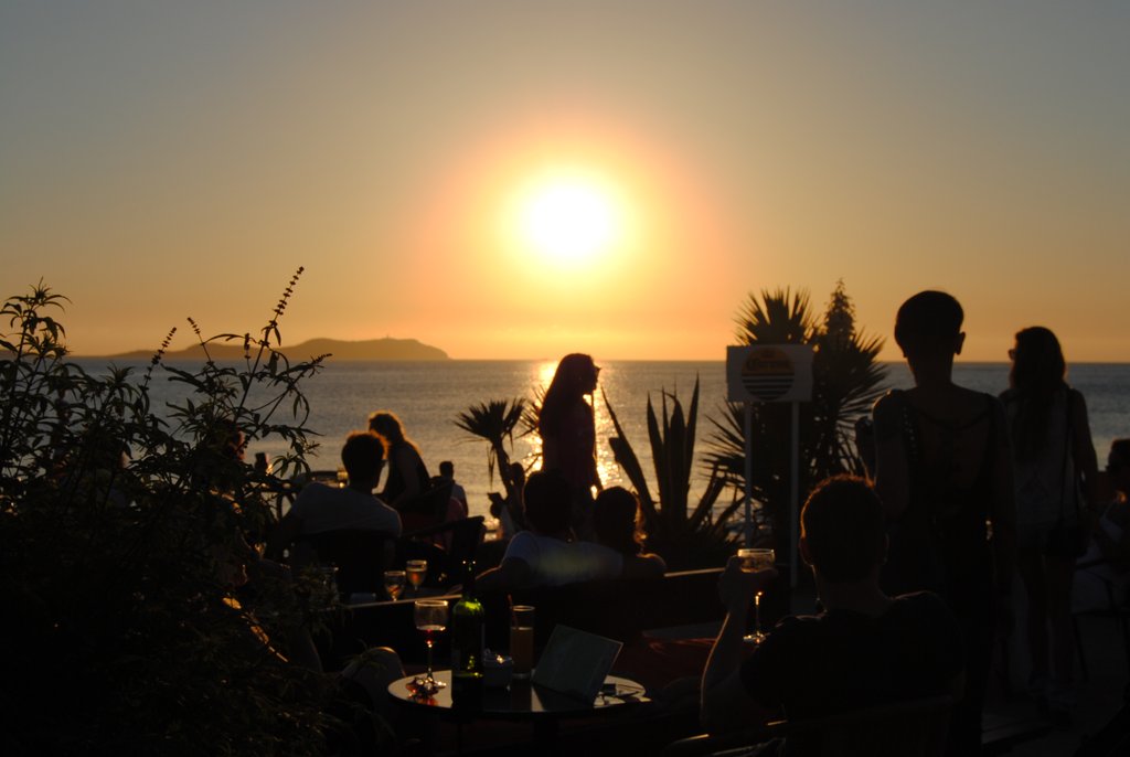 sunset san antonio ibiza