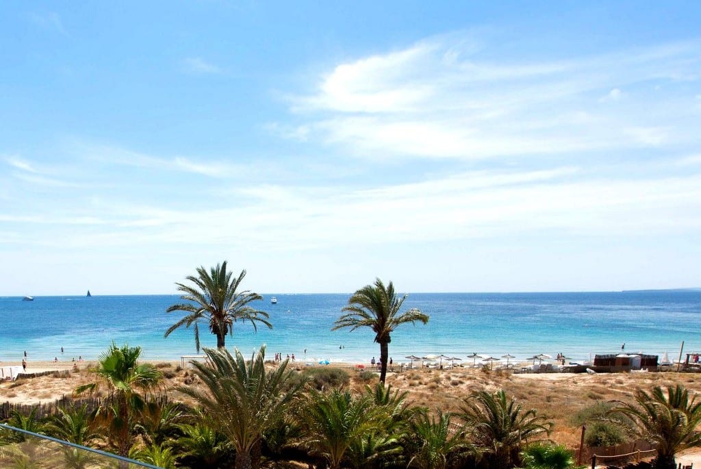 view of playa den bossa