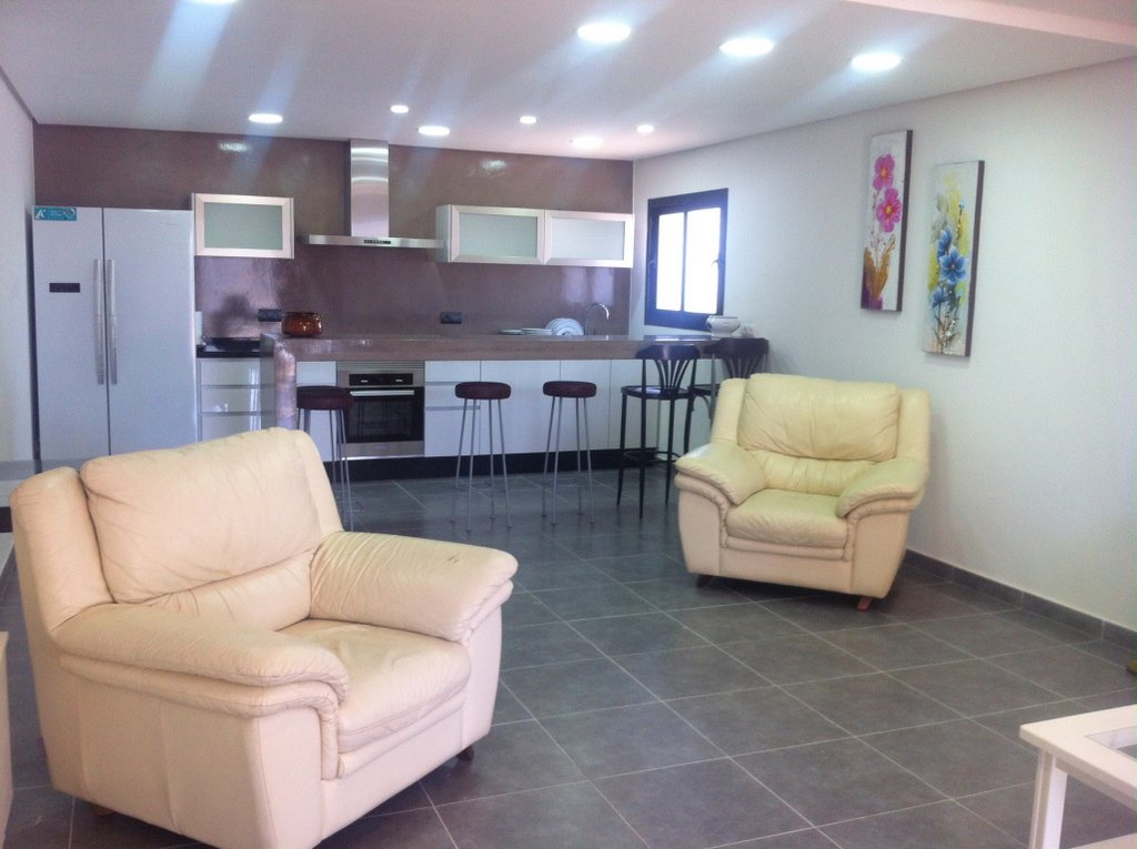 Lounge and kitchen area in Villa Torres