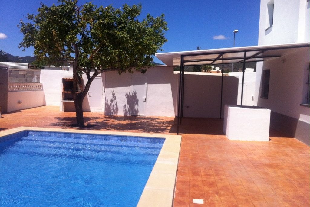 Outside areas at Villa Torres