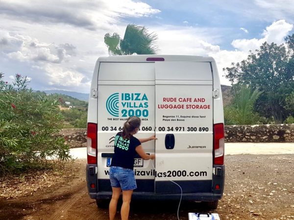 Ibiza Villas 2000 - Ozonizing Protocol Drive Ibiza Villas 2000 - Ozonizing Protocol Drive