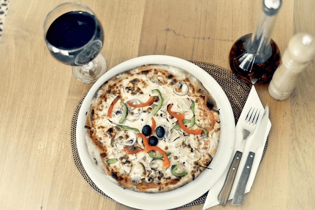 ibiza villas 2000 ibiza guide davids pizzeria san antoni ibiza villas 2000 ibiza guide davids pizzeria san antoni